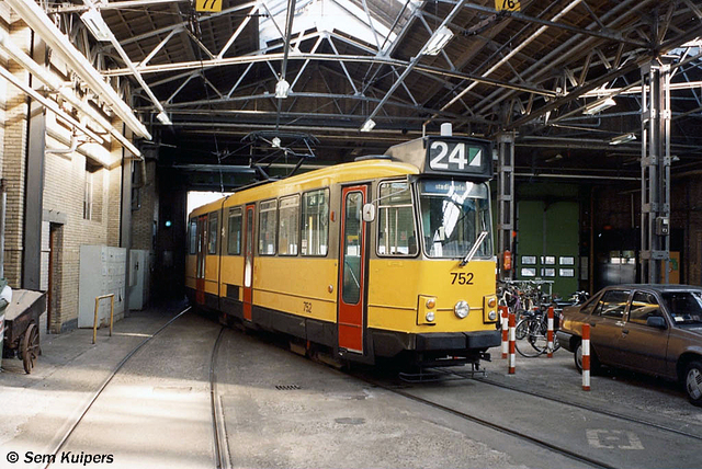 Foto van GVB 8G-tram 752 Tram door RW2014