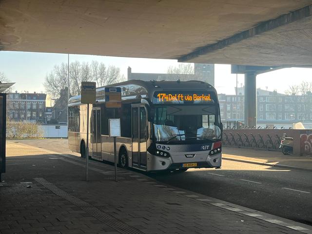 Foto van RET VDL Citea SLF-120 Electric 1521 Standaardbus door Busseninportland