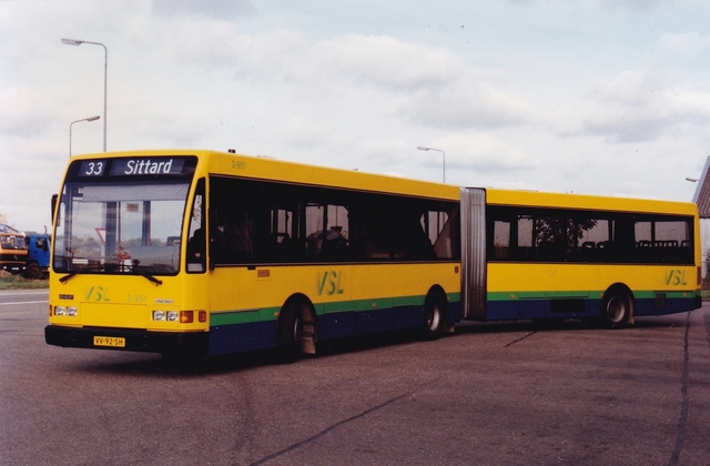Foto van VSL Berkhof 2000NL G 3951 Gelede bus door wyke2207
