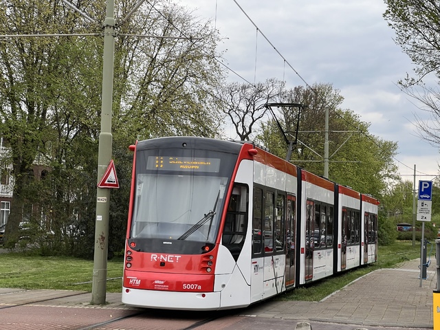 Foto van HTM Avenio 5007 Tram door_gemaakt Stadsbus