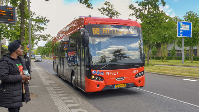 Foto van RET VDL Citea SLE-120 Hybrid 1288 Standaardbus door MetroRET