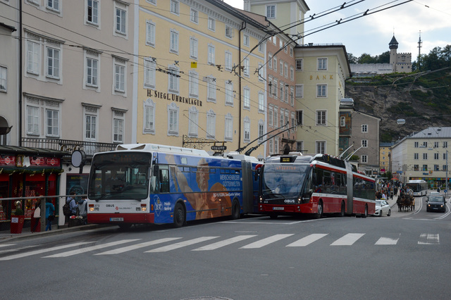 Foto van Salzburg Solaris Trollino 18 343 Gelede bus door Pakjesboot12