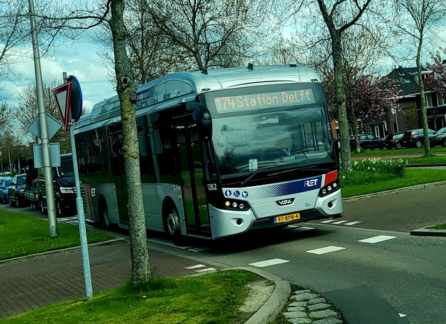 Foto van RET VDL Citea SLE-120 Hybrid 1282 Standaardbus door OVspoter-Lansingerland