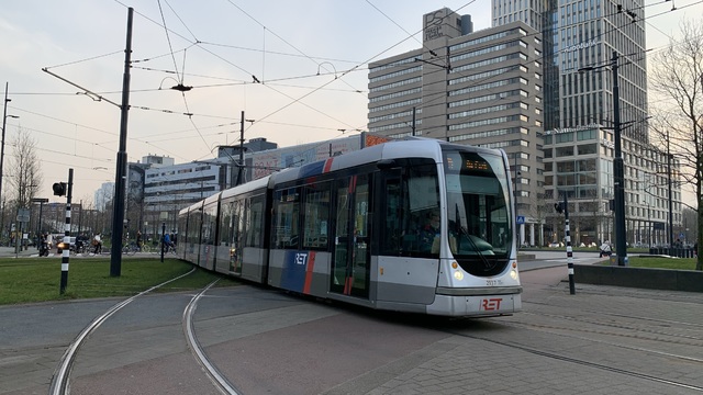 Foto van RET Citadis 2117 Tram door Stadsbus