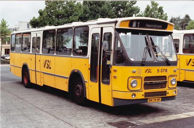 Foto van VSL DAF MB200 5379 Standaardbus door wyke2207