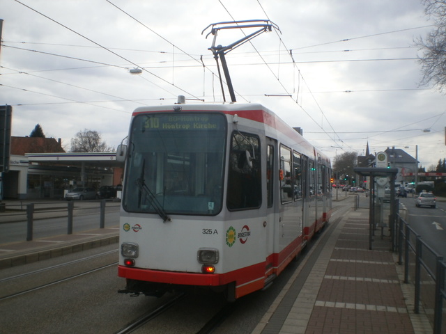 Foto van Bogestra Stadtbahnwagen M/N 8 325 Tram door Perzik