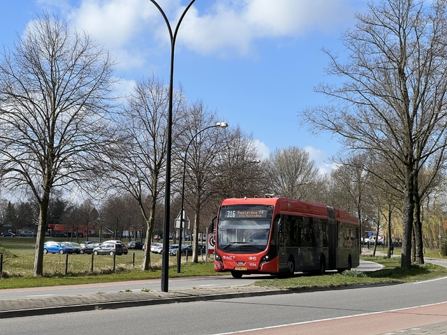 Foto van EBS VDL Citea SLFA-181 Electric 1034 Gelede bus door Stadsbus