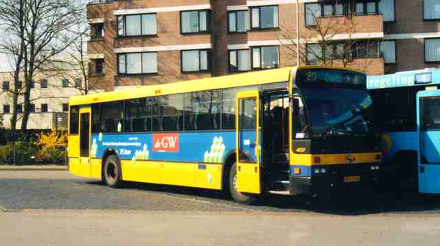 Foto van GVM Den Oudsten B88 4137 Standaardbus door Jelmer