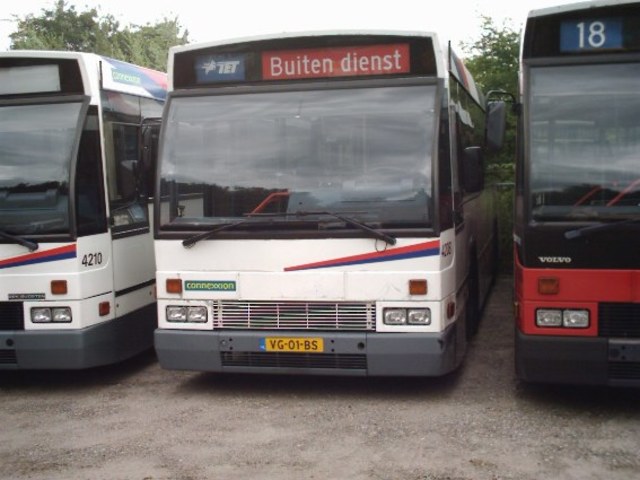 Foto van CXX Den Oudsten B88 4208 Standaardbus door PEHBusfoto