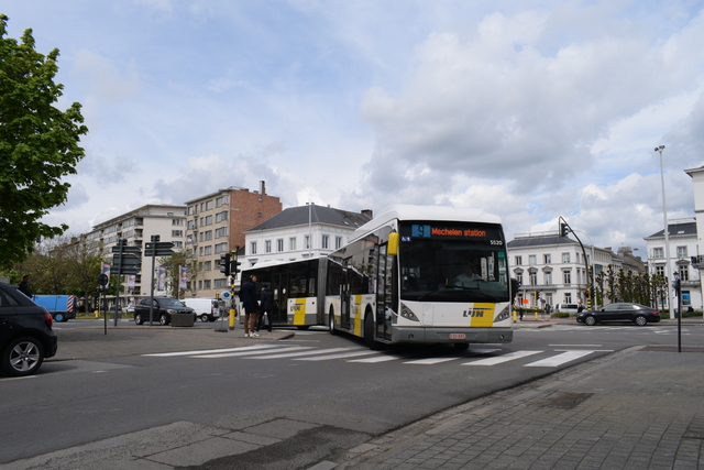 Foto van DeLijn Van Hool AG300 5520 Gelede bus door busfotos0519