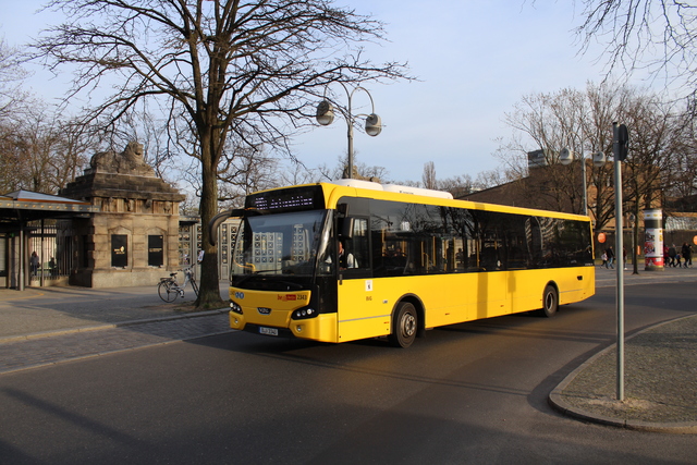 Foto van BVG VDL Citea LLE-120 2343 Standaardbus door bartjem