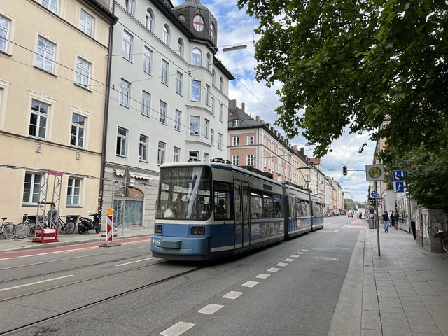 Foto van MVG GT6N 2109 Tram door Stadsbus