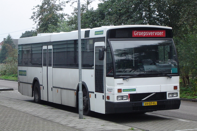 Foto van CXX Den Oudsten B88 4227 Standaardbus door wyke2207