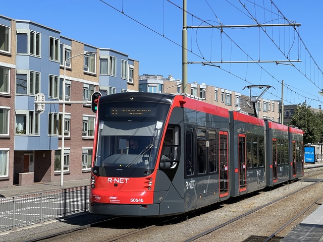 Foto van HTM Avenio 5054 Tram door Stadsbus
