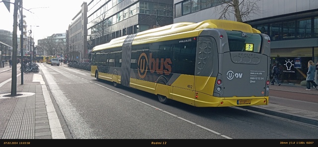 Foto van QBZ Heuliez GX437 ELEC 4812 Gelede bus door ScaniaRGO