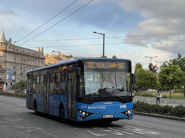 Foto van BKK Ikarus V127 7 Standaardbus door Stadsbus