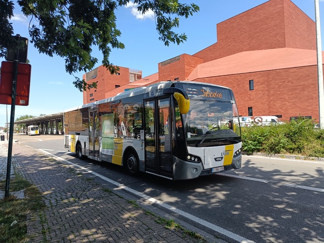 Foto van DeLijn VDL Citea SLE-120 2167 Standaardbus door BusfanTom