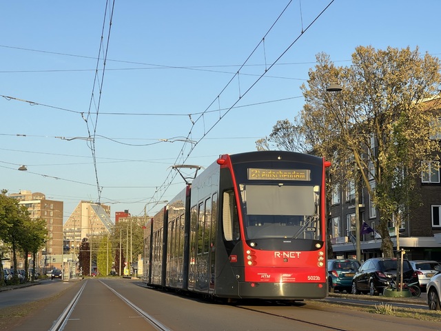 Foto van HTM Avenio 5023 Tram door Stadsbus