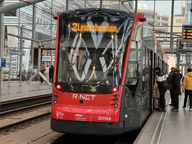 Foto van HTM Avenio 5014 Tram door Stadsbus