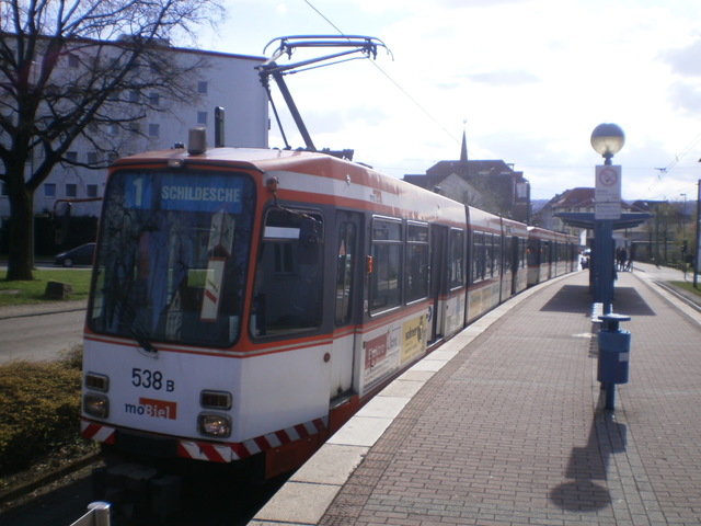 Foto van MoBiel Stadtbahnwagen M/N 8 538 Tram door Perzik
