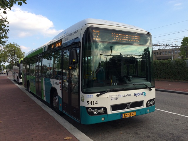 Foto van ARR Volvo 7700 Hybrid 5414 Standaardbus door Busdordrecht