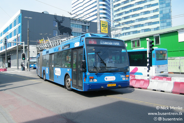 Foto van NVO Van Hool AG300T 5202 Gelede bus door Busentrein