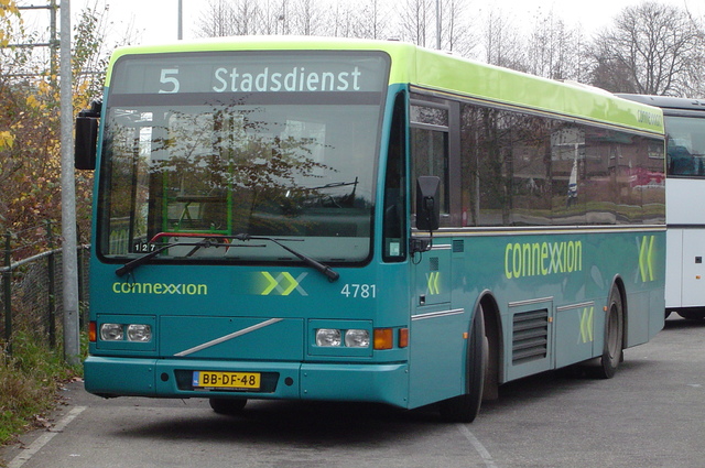 Foto van CXX Berkhof 2000NL 4781 Standaardbus door wyke2207