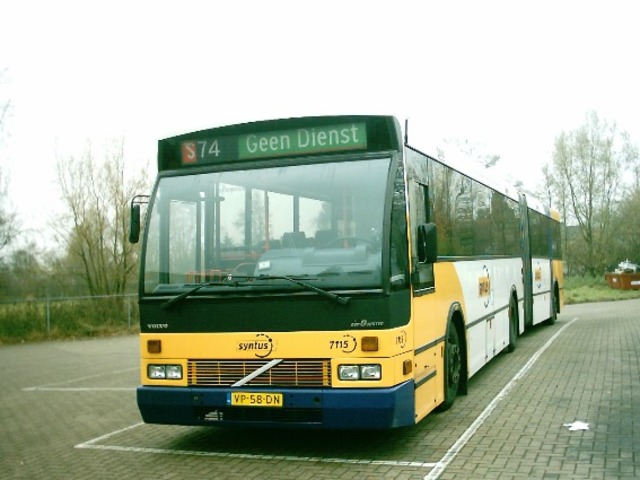 Foto van KEO Den Oudsten B88 G 7115 Gelede bus door PEHBusfoto