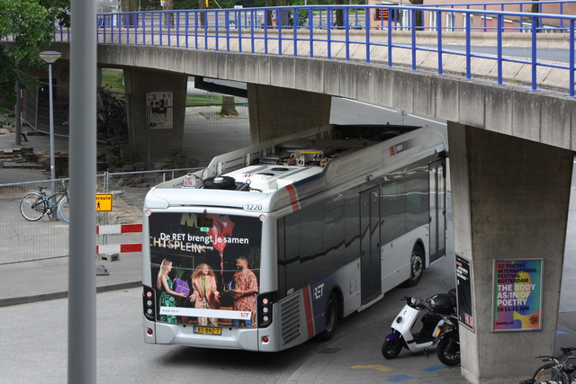 Foto van RET VDL Citea SLE-120 Hybrid 1220 Standaardbus door Tramspoor