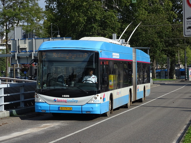 Foto van HER Hess Swisstrolley 5235 Gelede bus door Brengfan2015