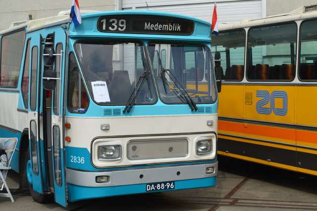 Foto van PART Leyland-Den Oudsten Standaardstreekbus 2836 Standaardbus door wyke2207