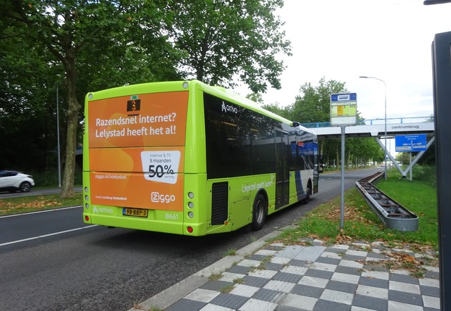Foto van ARR VDL Ambassador ALE-106 8661 Midibus door Rotterdamseovspotter