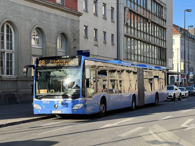 Foto van MVG Mercedes-Benz Citaro G Hybrid 5769 Gelede bus door_gemaakt Stadsbus