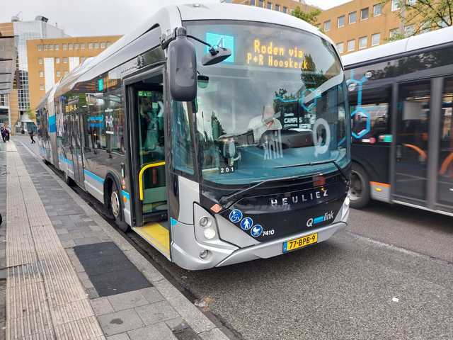 Foto van QBZ Heuliez GX437 ELEC 7410 Gelede bus door_gemaakt Draken-OV