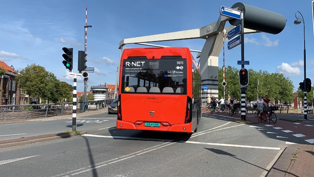 Foto van CXX Ebusco 2.2 (18mtr) 9815 Gelede bus door Stadsbus