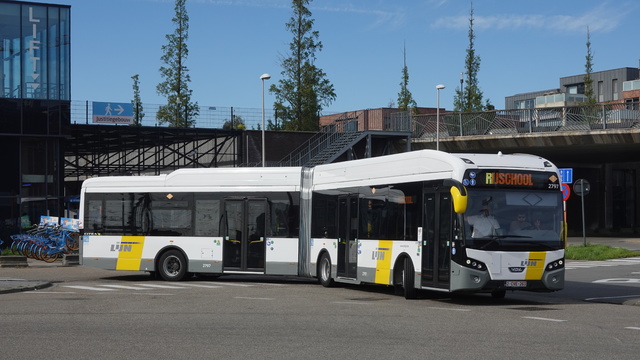 Foto van DeLijn VDL Citea SLFA-180 Hybrid 2797 Gelede bus door WDK6761G1