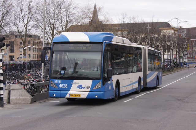 Foto van GVU Van Hool AG300 4628 Gelede bus door Schienenbus795