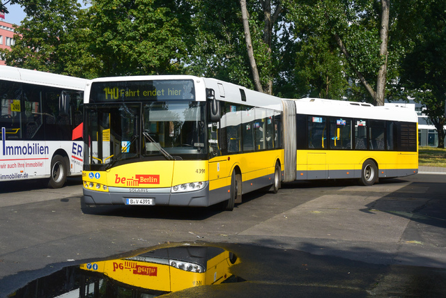 Foto van BVG Solaris Urbino 18 4391 Gelede bus door NLRail