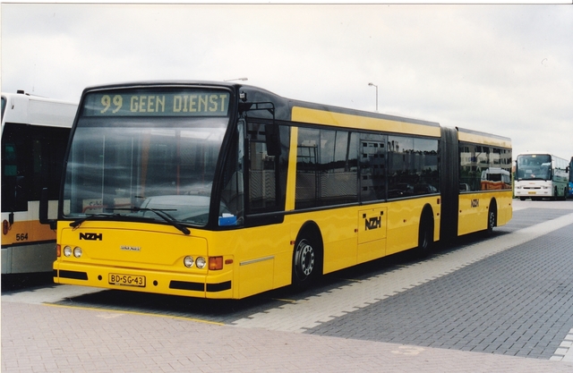 Foto van  Berkhof Premier A 18  Gelede bus door wyke2207