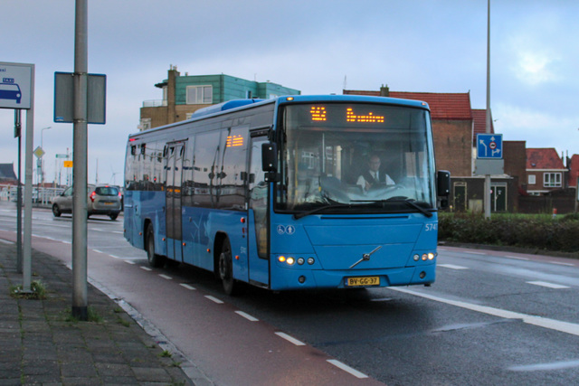 Foto van OVinIJ Volvo 8700 RLE 5741 Standaardbus door Bussenentreinenrondzwolle