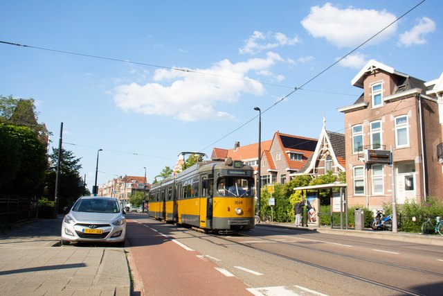 Foto van RoMeO Rotterdamse Düwag GT8 1614 Tram door GB523