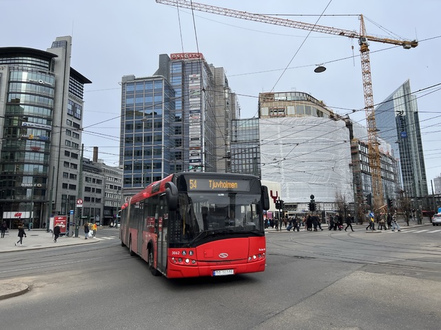 Foto van UniBuss Solaris Urbino 18.75 3062 Gelede bus door_gemaakt Stadsbus