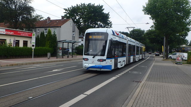 Foto van Bogestra Variobahn 137 Tram door_gemaakt Perzik