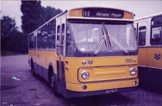 Foto van VAD Leyland-Den Oudsten Standaardstreekbus 2082 Standaardbus door wyke2207