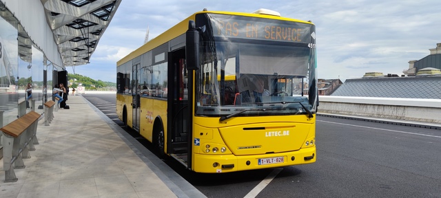 Foto van TEC Jonckheere Transit 2000 4517 Standaardbus door MHVentura