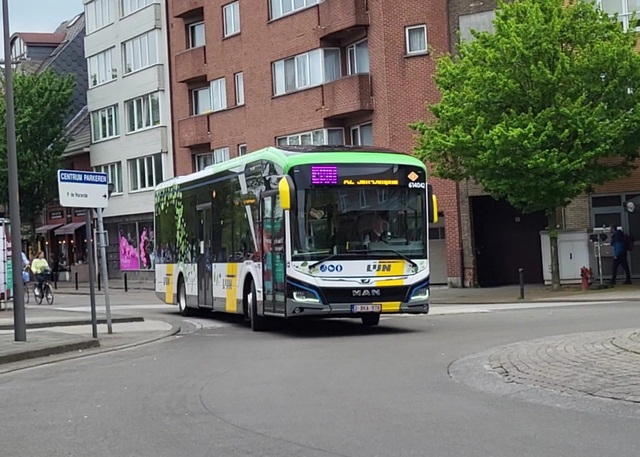 Foto van DeLijn MAN Lion's City 12E 614042 Standaardbus door ovspotter0592