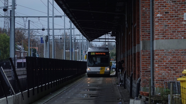 Foto van DeLijn Van Hool AG300 5547 Gelede bus door WDK6761G1