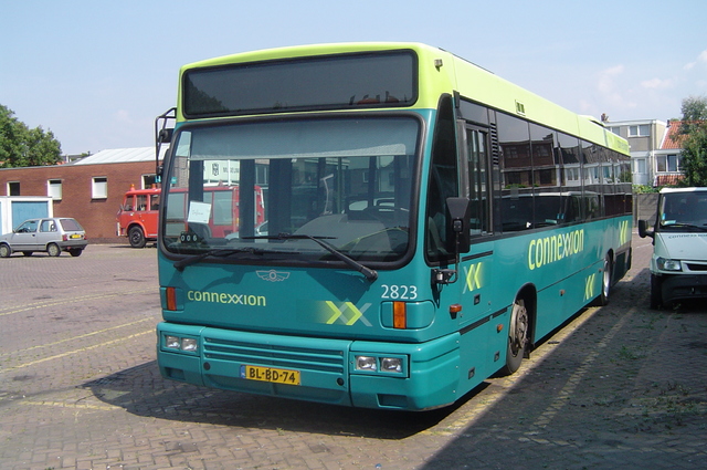 Foto van CXX Den Oudsten B95 2823 Standaardbus door wyke2207