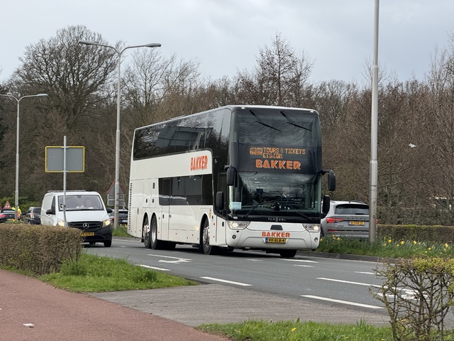 Foto van BKR Van Hool Astromega 165 Dubbeldekkerbus door Stadsbus