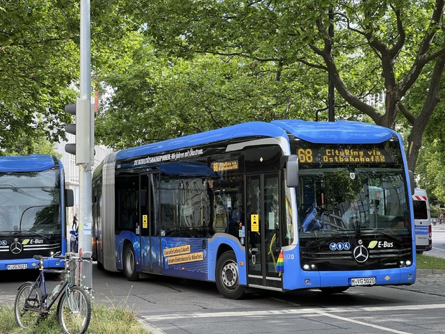 Foto van MVG Mercedes-Benz eCitaro G 5020 Gelede bus door_gemaakt Stadsbus